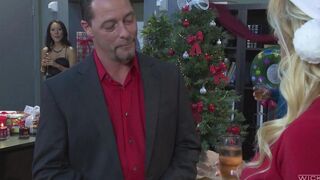 Retired lesbian had sex with a girl at a party New Year's Eve
