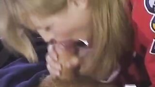 The fan fucked the hockey player by the ass
