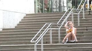 A girl walks on the street without panties, get fucked