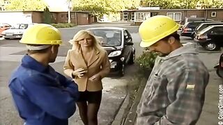 Girl in black pantyhose gets fucked on the porn set