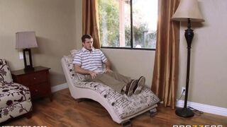 A man planted his neighbor while his wife was sleeping