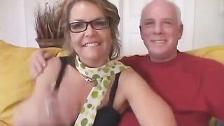 The old man gave her student to his wife for sex