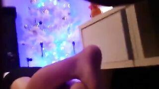 A girl got drunk and satisfied herself by rubbing her pussy on the floor