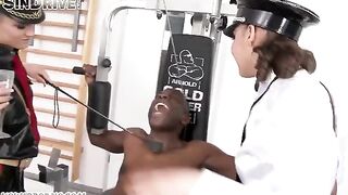 Negro man fucked two girls in a steamy threesome