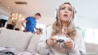 A hot nerd with glasses gets fucked by her gamer boyfriend