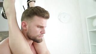 MILF fucked in her ass hole and made her squirt with anal sex