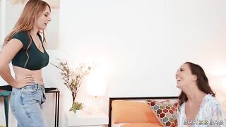 And how did this guy not burst with happiness yet? This is the best cumshot video!
