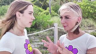 Girls in a threeway, did this really happen to them!