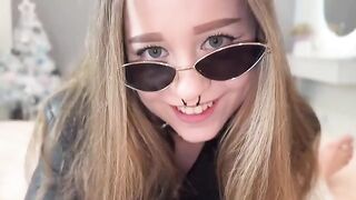 You're so easy to control! - A hot step daddy fucks his step daughter
