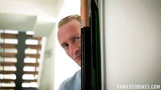 A woman picaled cock while talking to her husband about everyday life