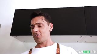 Don't bite me, and I won't bite you. A simple rule for pleasant sex