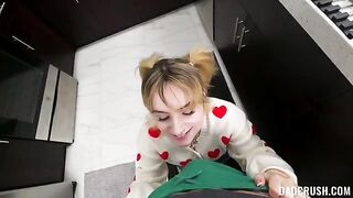 Young girl with a pierced pussy shows her skills