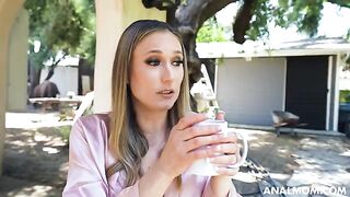 A mature woman gets an anal orgasm, as desired by her mom