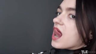 The secret of an innocent-looking girl is revealed