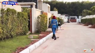 Costumed sex with a girl in a mask is very exciting