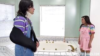 FMM threesome: Please save me from getting fucked up