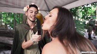 A girl had sex right in the picnic blanket outdoors