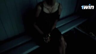 A beautiful woman is ready for a new meeting and has no boyfriend