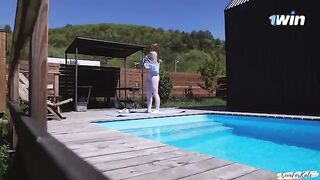 Fitness girl has improved her skills in sex after gymnastics training