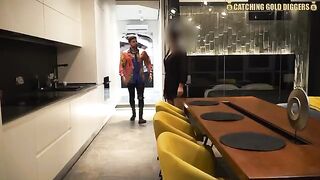 How will this meet-up with a hot model end?