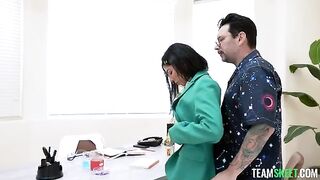 Special treatment from a sexy brunette with an amazing body
