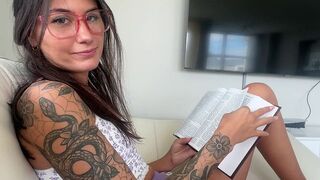 The guy is learning new poses for sex with the hot 18yo