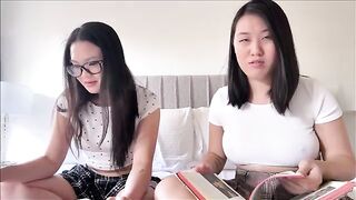 Step-sister replaces a doll during a family therapy session