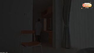 The nurse is too sexy, do not let her examine you
