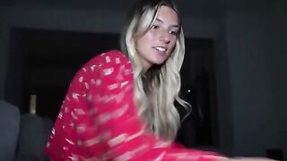 The guy caught cum with his mouth while jerking