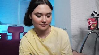 Could not hold back and gave a blowjob